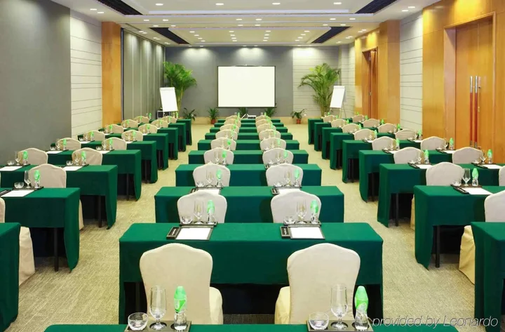 Дунгуань: Pullman Dongguan Forum