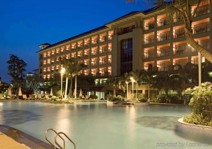 Дунгуань: Pullman Dongguan Forum