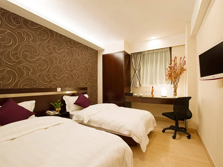 Коулун: Pop Inn Mong Kok