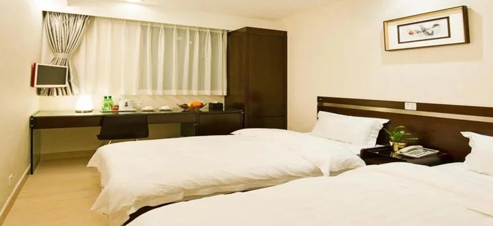 Коулун: Pop Inn Mong Kok