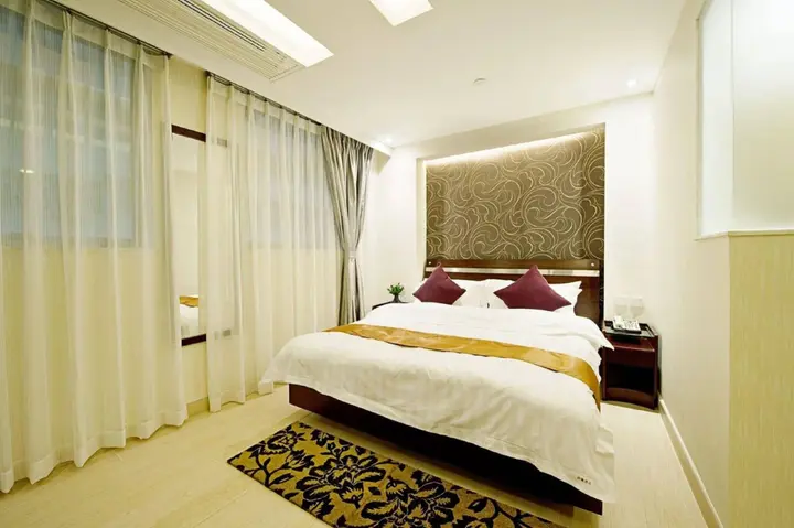 Коулун: Pop Inn Mong Kok