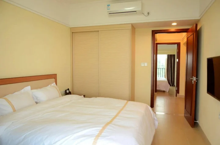 Янгиианг: Ailande Holiday Apartment (Yangjiang Poly Shili Yintan Shop)
