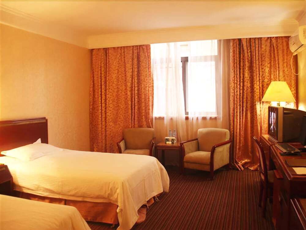 Ухань: GreenTree Inn Wuhan Hankou Jiangtan