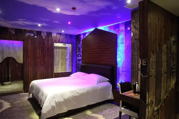 Шанхай: YES Hotel Shanghai