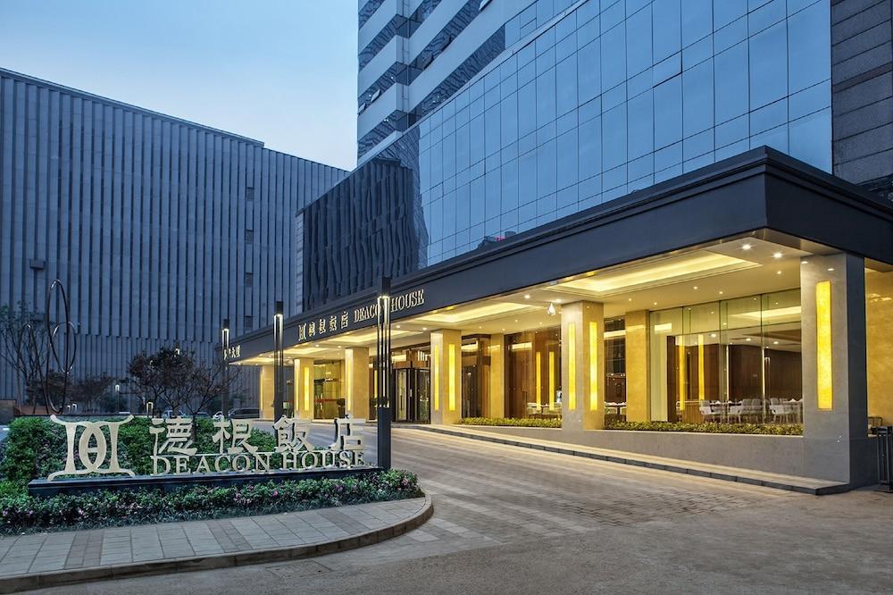 Уси: Courtyard Wuxi