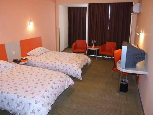 Ичан: Motel168 Yibin FaZhan Road Inn