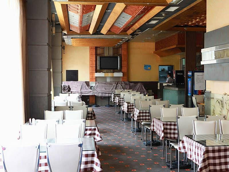 Шанхай: Home Inn (Shanghai Stadium Wanping South Road)