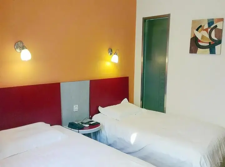 Чанчжоу: Motel 168 Yue Xing Guang Chang Inn