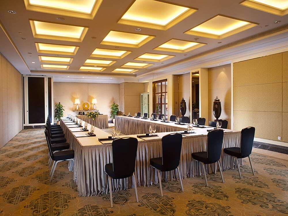 Санья: Отель Crowne Plaza Resort Sanya Bay