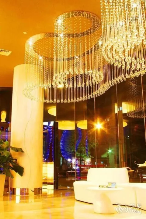 Ухань: Wuhan Palm Spring International Hotel