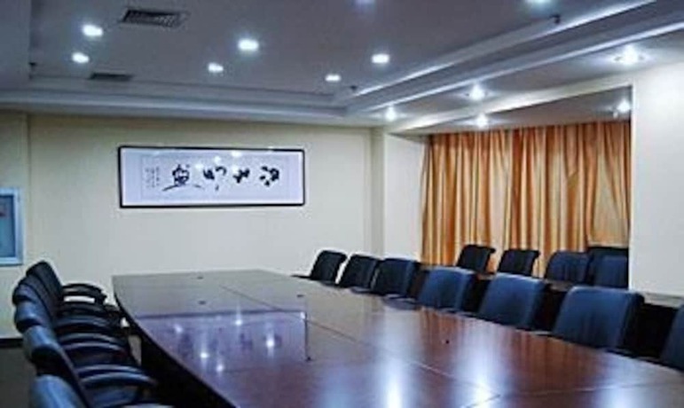 Eclat Business Hotel - Taiyuan — фото 3