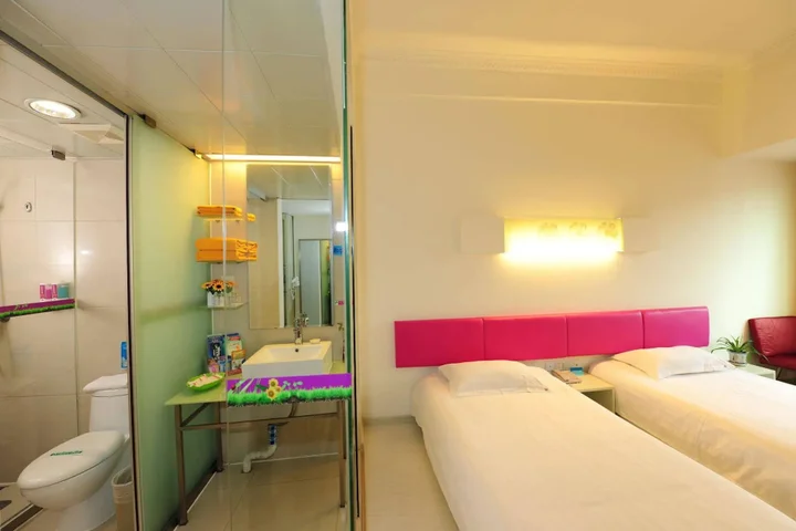 Гуйлинь: Grand 0773 Hotel