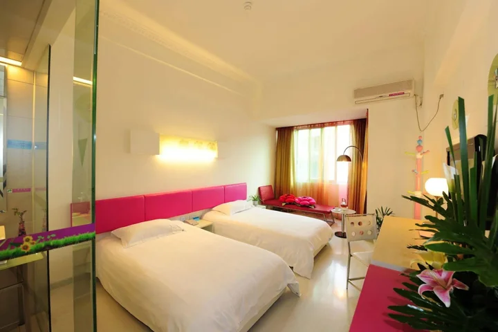 Гуйлинь: Grand 0773 Hotel