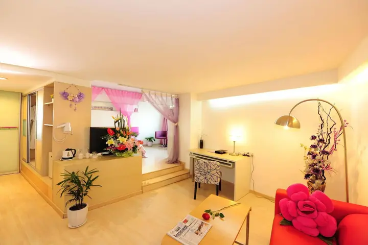 Гуйлинь: Grand 0773 Hotel