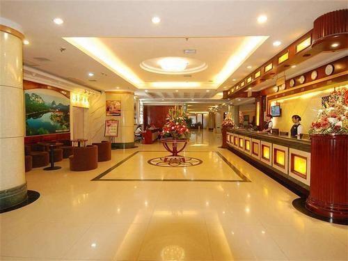 Гуйлинь: GreenTree Inn (Guilin Railway Station)