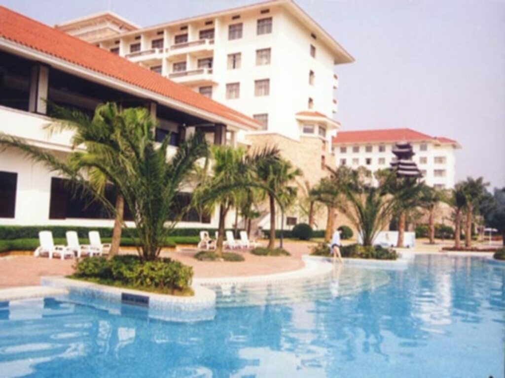Гуйлинь: Guilin Merryland Resort Hotel - Guilin