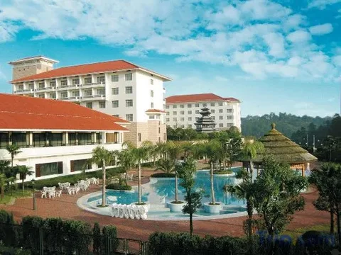 Гуйлинь: Guilin Merryland Resort Hotel - Guilin