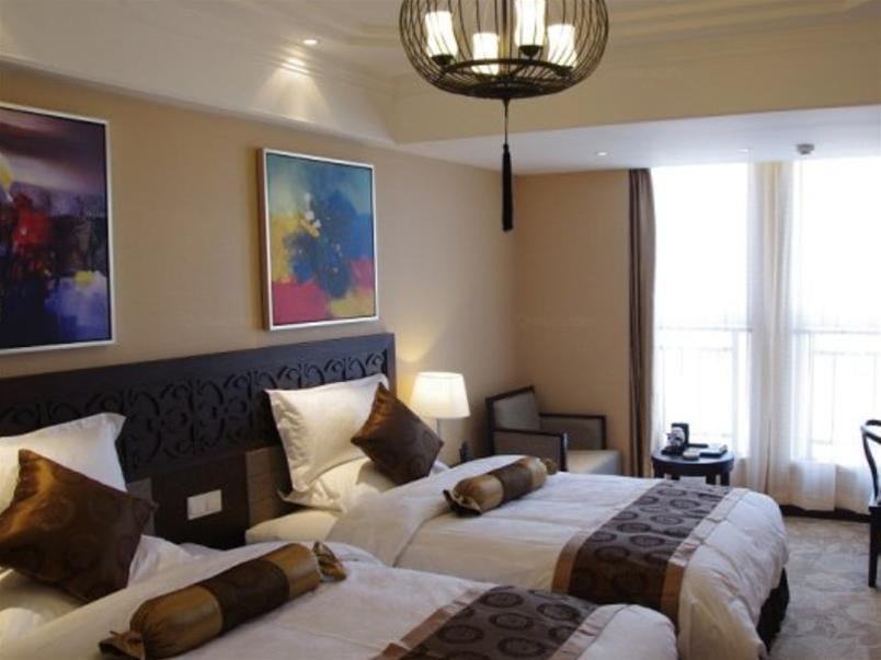 Лиаоченг: Royal Run Hotel
