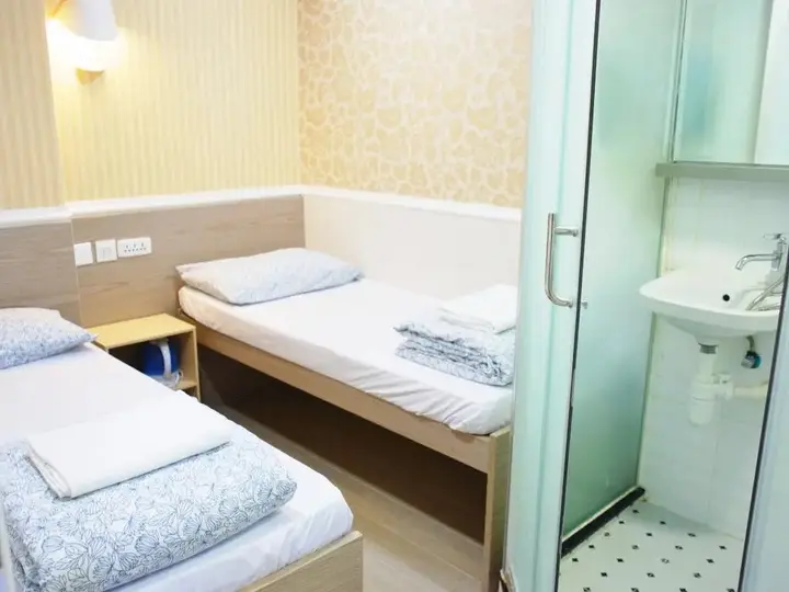 Гонконг: Eh Resort