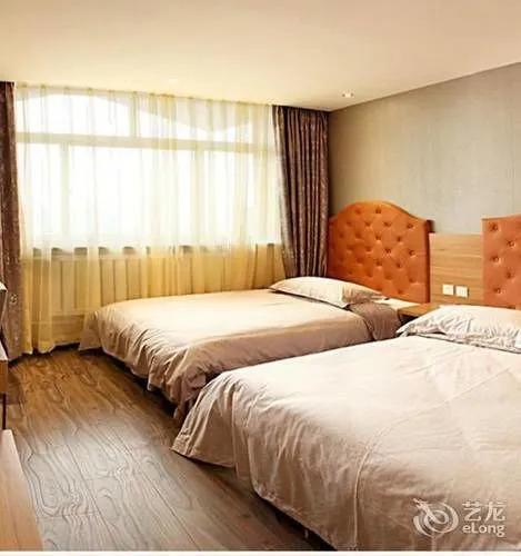 Далянь: 大连唯沃连锁酒店