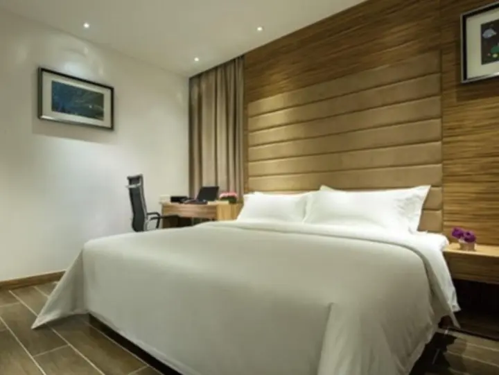 Шэньчжэнь: Zense Inn Shenzhen