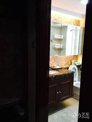 Фошань: Private Enjoy Home Apartment