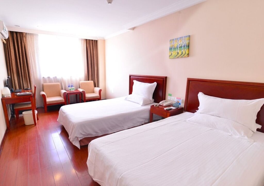 Фучжоу: Greentree Inn Sanfang Qixiang Express