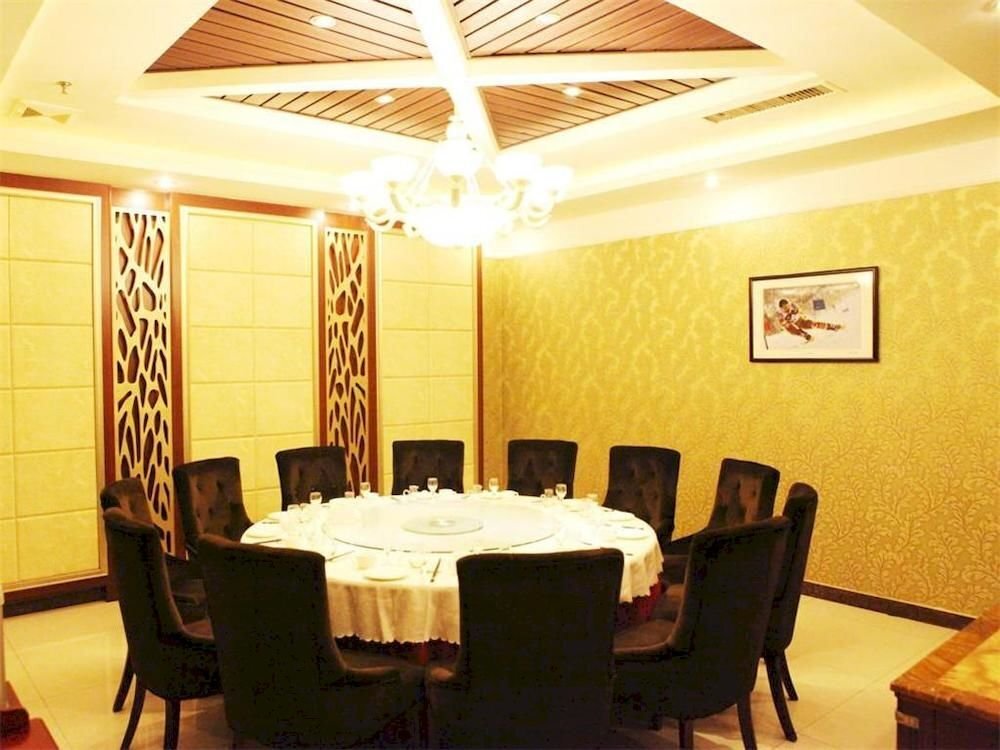 Чжанцзякоу: Lanjing Minghai Hotel