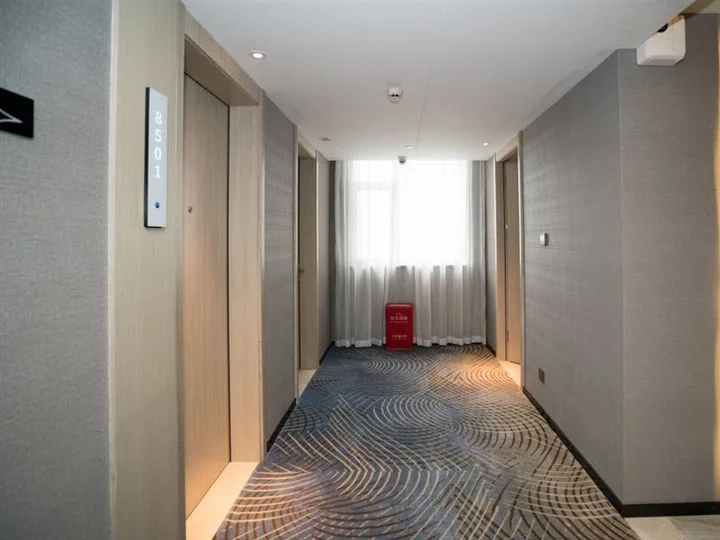 Гуйлинь: Echarm Hotel (Guilin Zhongshan Middle Road Liangjiang Sihu)