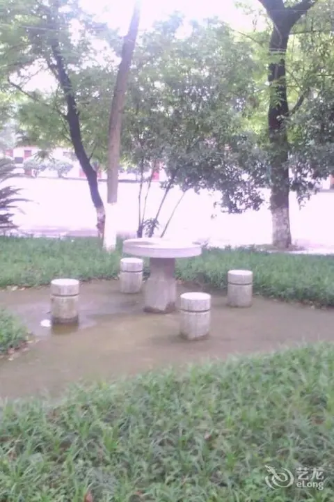 Гуйлинь: Wangfu Honglou Hotel