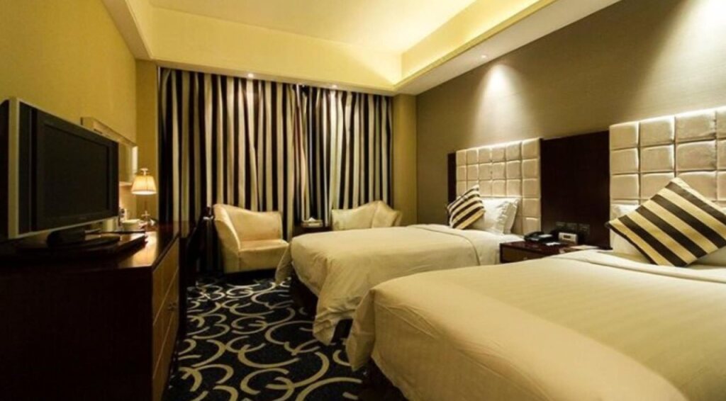 Чжэнчжоу: Ramada Plaza Zhengzhou