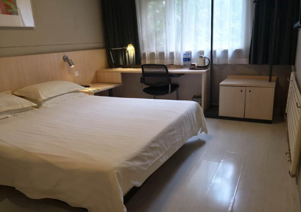 Чжэнчжоу: Jinjiang Inn Zhengzhou Dashiqiao
