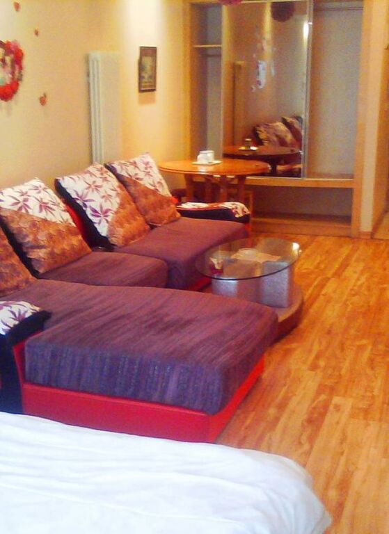 Далянь: Dalian Yijing Yuxuanting Hotel and Apartment