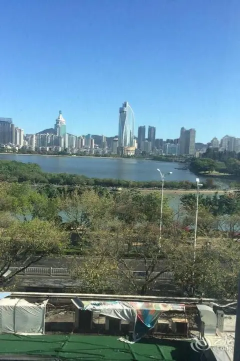 Сямынь: Youfeng Lakeview Hotel