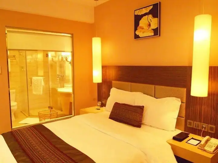 Сямынь: Youfeng Lakeview Hotel