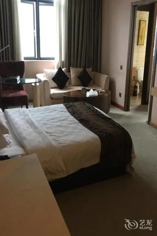 Сямынь: Youfeng Lakeview Hotel