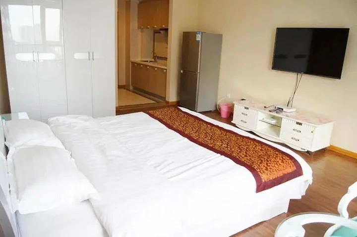 Далянь: Best Coast Hotel Apartment