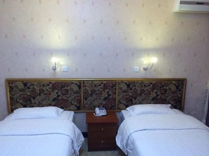 Далянь: Seaside No. 4 Business Hotel- Dalian