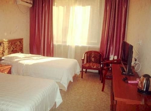 Далянь: Seaside No. 4 Business Hotel- Dalian