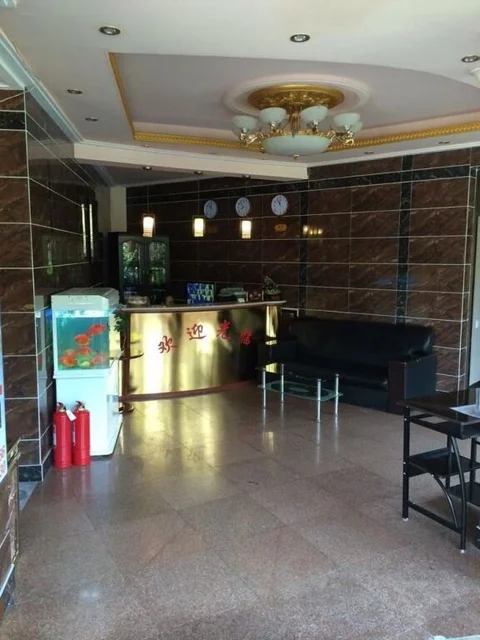 Далянь: Seaside No. 4 Business Hotel- Dalian