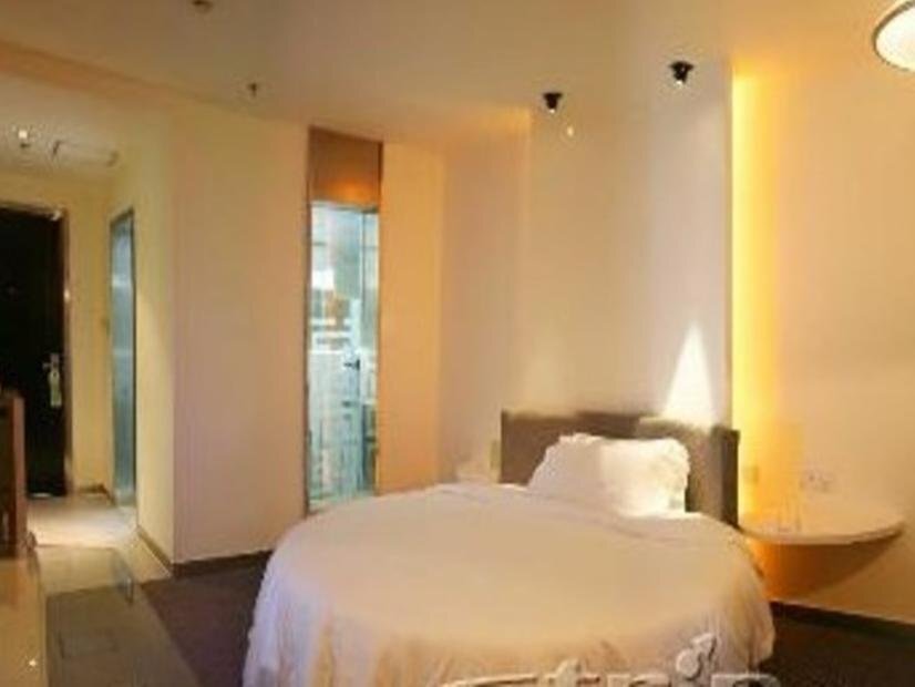 Фошань: Motel 168 Tianyou City Branch