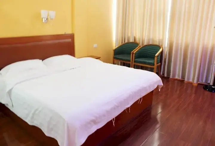 Лючжоу: Liuzhou Maritime Hotel