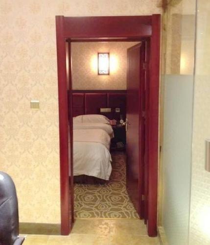 Баодин: Baoding Tengda Hotel