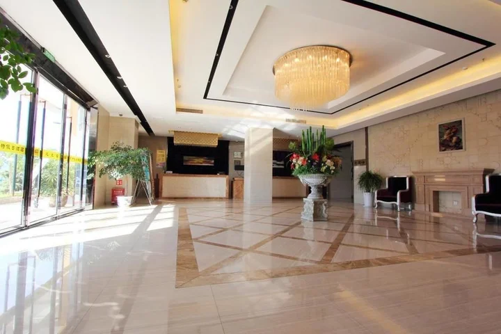 Ханчжоу: Tonglu Baioute Holiday Hotel