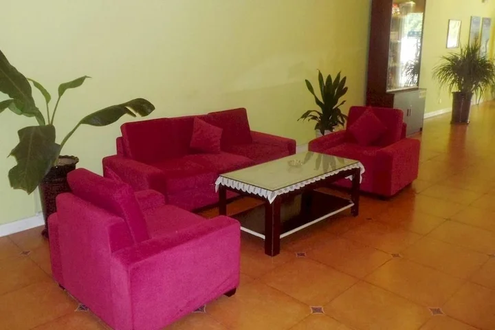 Дунгуань: Home Inn Dongguan