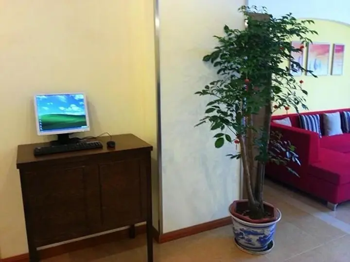 Гуйлинь: Home Inns