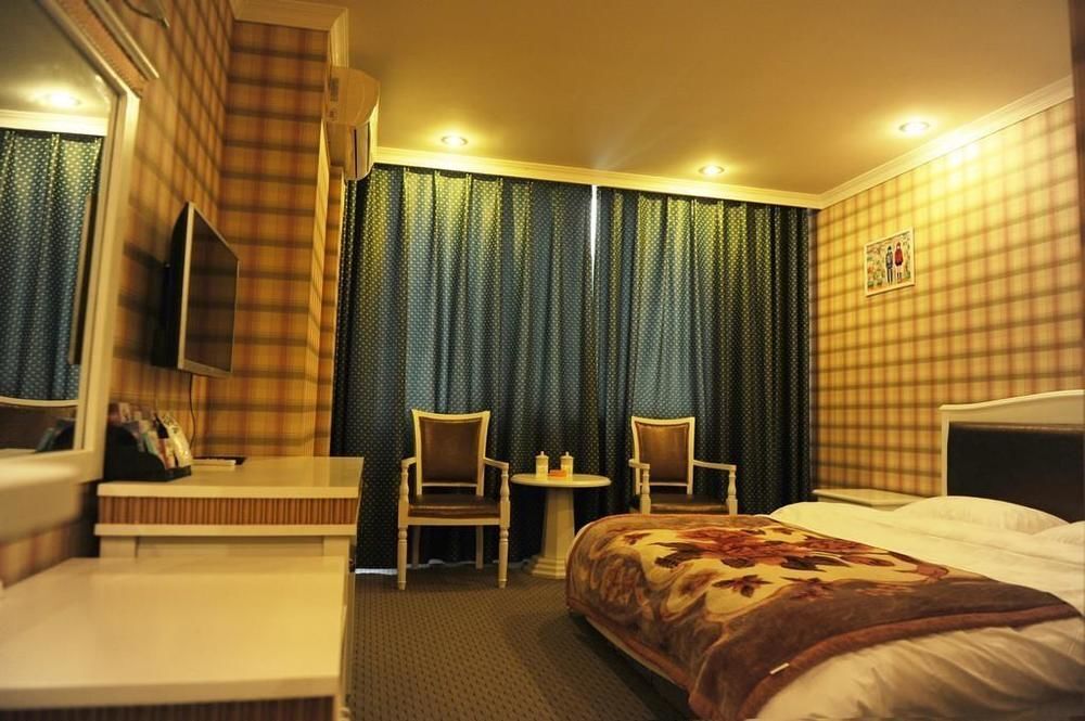 Чэнду: Chunxili Hotel