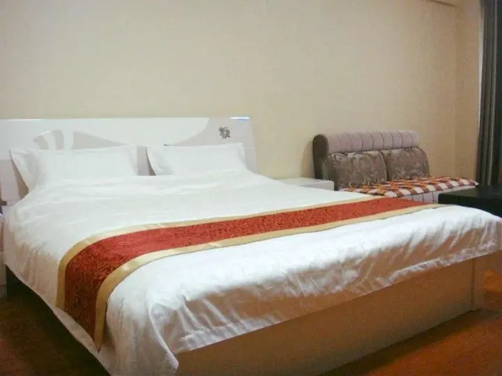 Сиань: Sunshine Theme Apartment