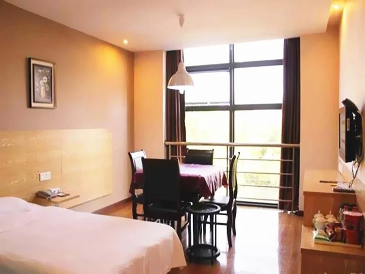 Цзинчжоу: Moli Huakai Hotel Fashion Square