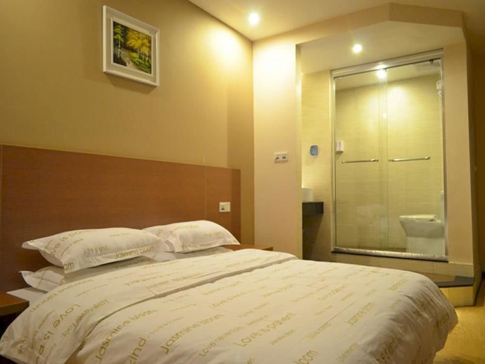 Цзинчжоу: Moli Huakai Hotel Fashion Square